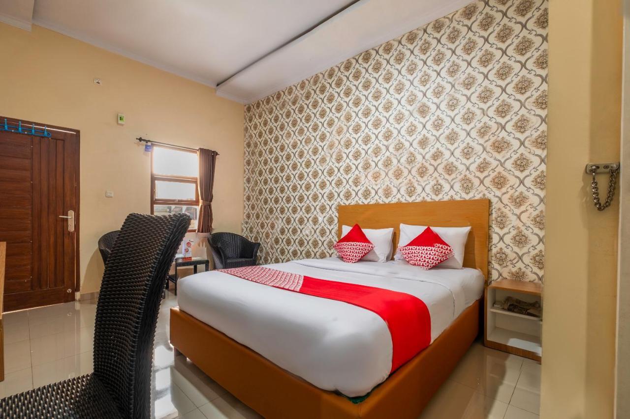 Hotel Oyo 876 D' Exclusive Tasikmalaya